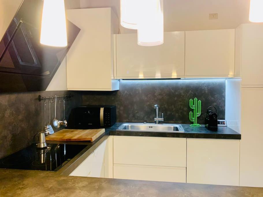 Апартаменты Benvenuti In Casa Peluca! Местре Экстерьер фото